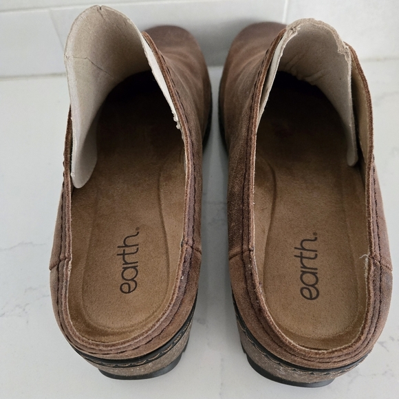 NEW Earth Kolia Round Toe Slip-on Casual Clogs Dark Brown Suede Leather Cork 9.5 - Picture 6 of 9